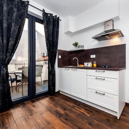 Deluxe Apartments A&A - 2 Rovinj Luaran gambar