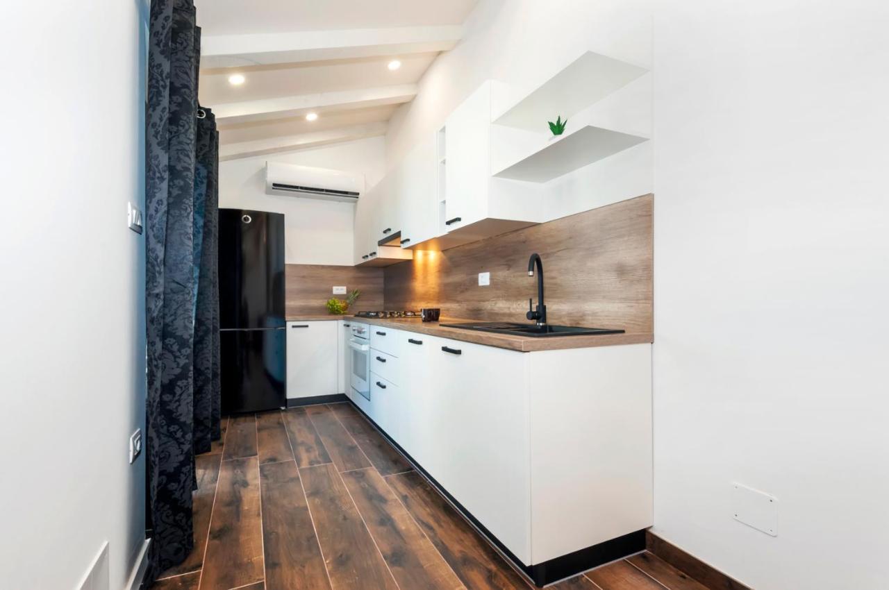 Deluxe Apartments A&A - 2 Rovinj Luaran gambar
