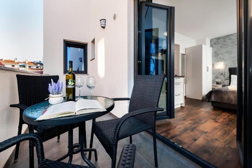 Deluxe Apartments A&A - 2 Rovinj Luaran gambar
