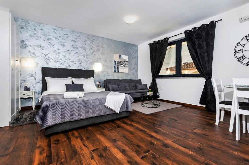 Deluxe Apartments A&A - 2 Rovinj Luaran gambar