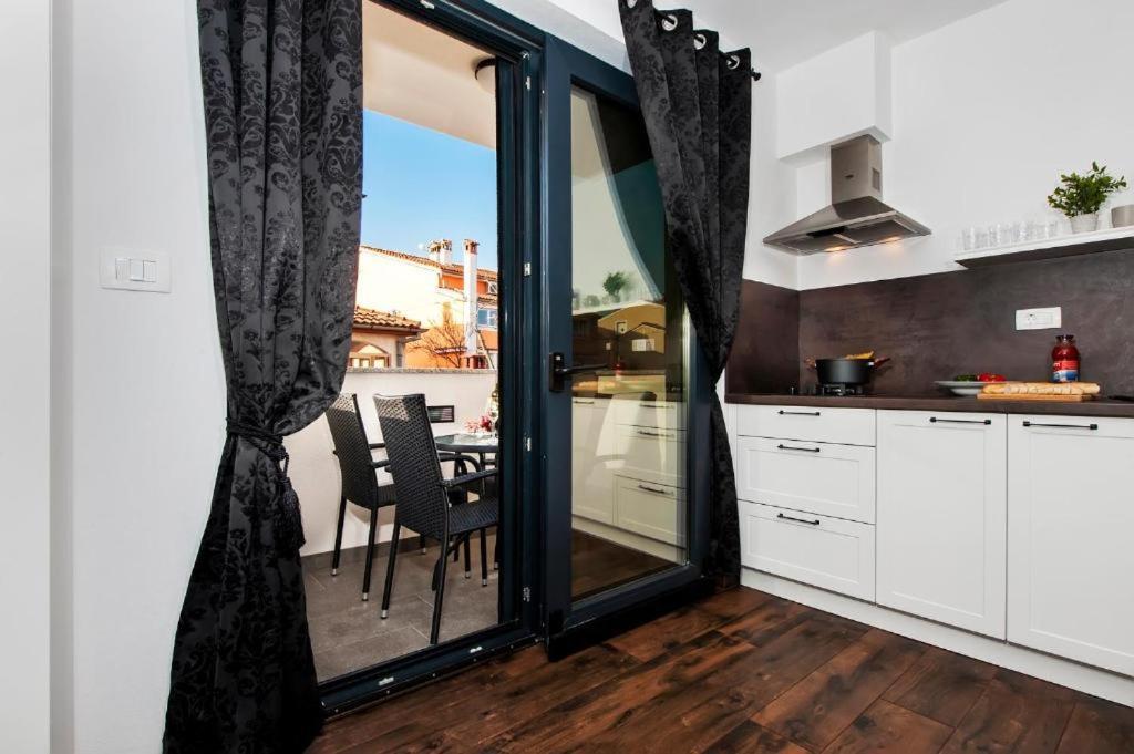 Deluxe Apartments A&A - 2 Rovinj Luaran gambar